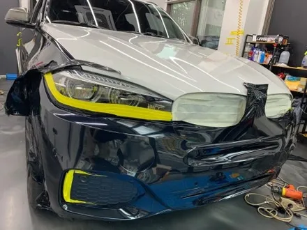 BMW F15 X5 비닐 프로그 글리터 블랙 블루 전체랩핑  / 서울 중랑구