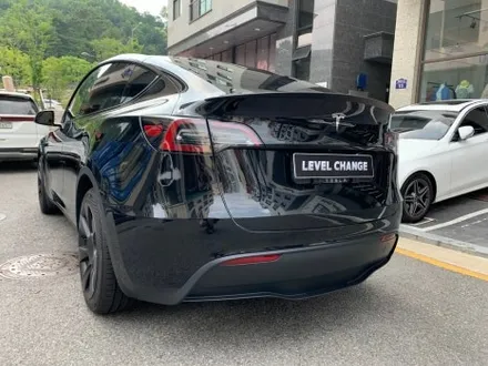 테슬라 모델 Y 오토 벨벳 리페어 블랙 전체랩핑시공기 / 서울 중랑구