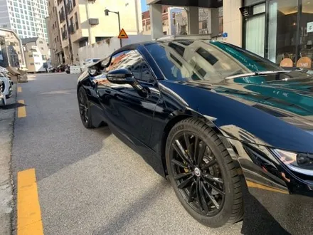 BMW I8 로드스터 오토 벨벳 리페어 블랙 전체랩핑 중랑구랩핑 / 서울 중랑구