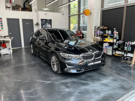 BMW G20 320d 크롬 죽이기 시공으로 분위기 변신 중랑구랩핑 / 서울 중랑구