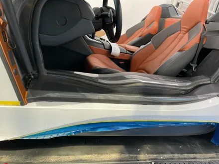 BMW i8 로드스터 유광 화이트 전체랩핑 / 서울 중랑구