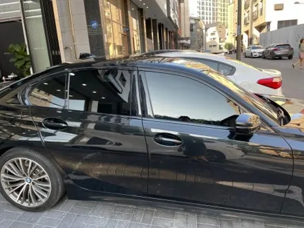 BMW G20 320d 크롬 죽이기 시공으로 분위기 변신 중랑구랩핑 / 서울 중랑구