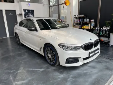 BMW / 5시리즈 (G30) / 크롬죽이기 / 헤드라이트 PPF