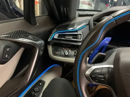 BMW i8 오토 벨벳 초크 그레이 전체랩핑 실내카본랩핑 / 서울 중랑구