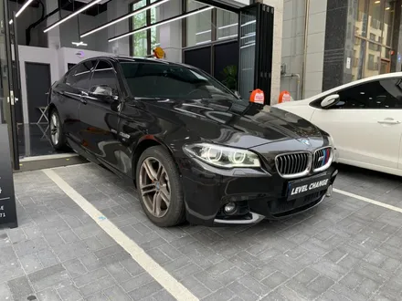 3M 유광 갤럭시 블랙 전체랩핑 / BMW / 5시리즈 (F10) / 서울 중랑구