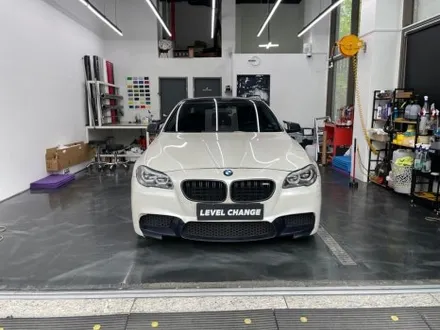 구리랩핑 bmw f10 5시리즈 에이버리 사틴 블랙 보험랩핑 / 서울 중랑구