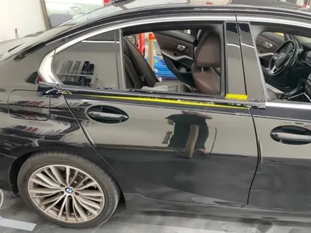 BMW G20 320d 크롬 죽이기 시공으로 분위기 변신 중랑구랩핑 / 서울 중랑구