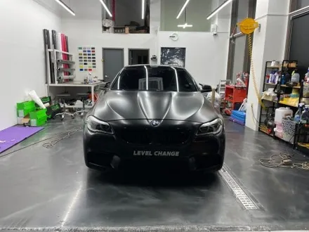 구리랩핑 bmw f10 5시리즈 에이버리 사틴 블랙 보험랩핑 / 서울 중랑구