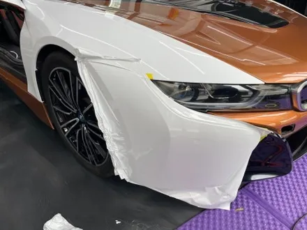 BMW i8 로드스터 유광 화이트 전체랩핑 / 서울 중랑구