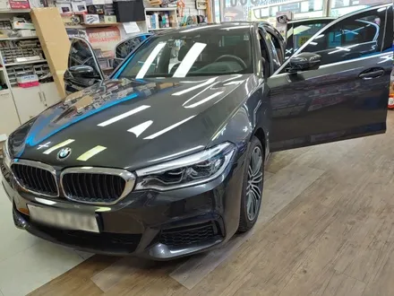 BMW 530E 측후면 썬팅 및 스파크 썬팅 재작업 스미스필름 루마 , 시공 by 용인 블루존