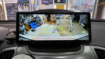 포르테 10.36인치 와이드 안드로이드올인원 아이나비 3D 카인원 상단 내비매립 자리에 설치