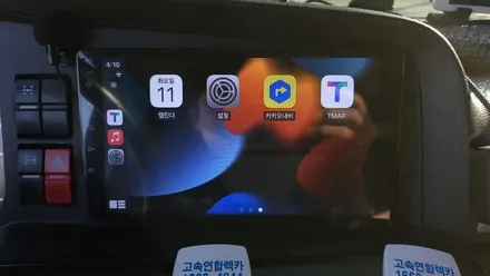 만트럭 안드로이드올인원 9인치 설치 카플레이 안드로이드오토 순정오디오 탈거후 장착 , 시공 by 용인 블루존