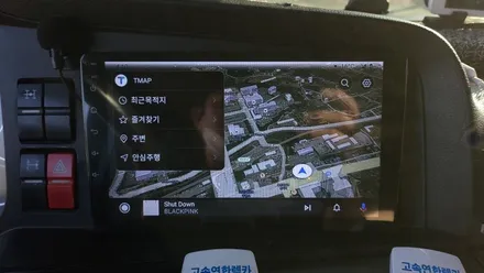 만트럭 안드로이드올인원 9인치 설치 카플레이 안드로이드오토 순정오디오 탈거후 장착 , 시공 by 용인 블루존