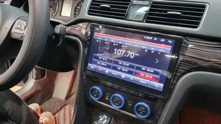폭스바겐 파사트 PASSAT Fender 앰프사양 켈란 안드로이드올인원 설치 및 후방카메라 AHD VW전용 손잡이 카메라 장착 카플레이 안드로이드오토 , 시공 by 용인 블루존