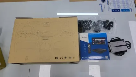 제네시스 G90 14인치 리어모니터 및 호매틱스 박스 후석모니터 설치