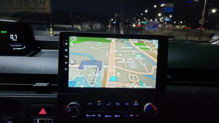 스타리아 아이나비3D 카인원 10인치 안드로이드올인원과 어라운드뷰 설치로 사각지대 해소