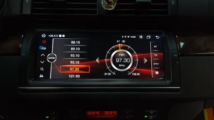 BMW X5 2005년 E53 안드로이드올인원 해외직구 제품 및 AHD후방카메라 설치 기존 DSP앰프 살려서 장착 + 라디오배선 연장 ~, 시공 by 용인 블루존