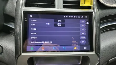쉐보레 말리부 8세대 켈란 안드로이드올인원 i6000 설치 , 기존 파인드라이브 내비게이션 탈거하였습니다.