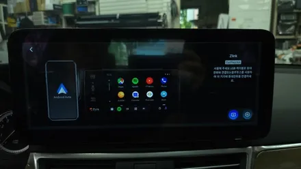 벤츠 E클래스 W212 안드로이드올인원 카플레이 안드로이드오토 설치 W213 블랙박스 보조배터리 전장작업