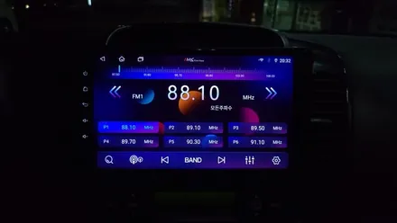 그랜드카니발 안드로이드올인원 이도 퍼스트클래스 9인치 3D 어라운드뷰 파인뷰 LXQ600power 블랙박스 캐어셀 보조배터리 식빵등 설치