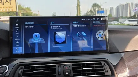 BMW 5시리즈 F10 해외직구 안드로이드올인원 15.6인치 설치