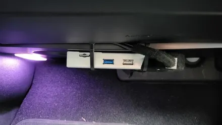 BMW 미니 mini 2021년식 카존 시즌5 3D 어라운드뷰 256GB 메모리 3D 녹화기능 , WDR 1920X1080P 30프레임 카메라 적용 최상급 어라운드뷰 설치