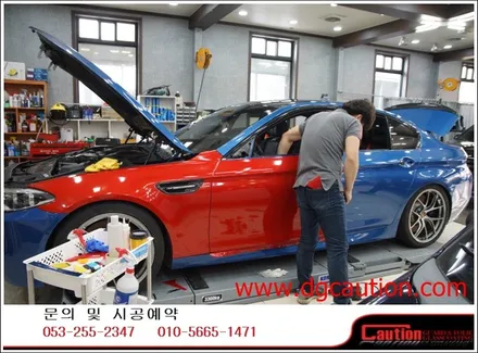 bmw m5 전체 랩핑시공입니다.[대구랩핑][bmw랩핑][자동차랩핑][m데칼] / 대구 수성구 황금동