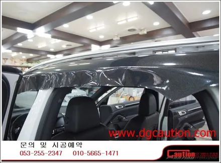 포르쉐카이엔디젤 전체랩핑 입니다.[대구랩핑][포르쉐랩핑][대구카스킨][유광블랙랩핑] / 대구 수성구 황금동