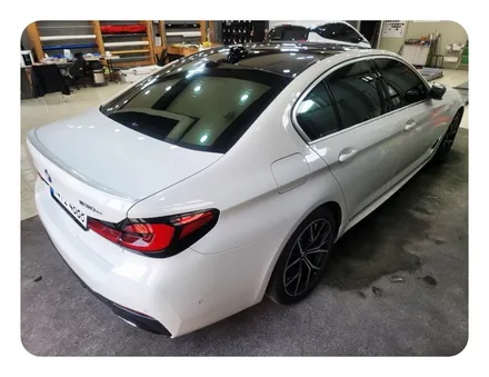 BMW 530e 탑폴리에 루프스킨 시공<대구PPF><대구 랩핑> / 대구 수성구 황금동