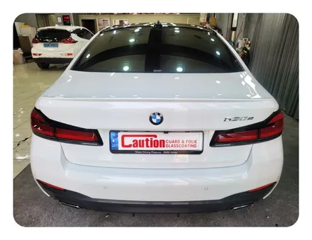 BMW 530e 탑폴리에 루프스킨 시공<대구PPF><대구 랩핑> / 대구 수성구 황금동