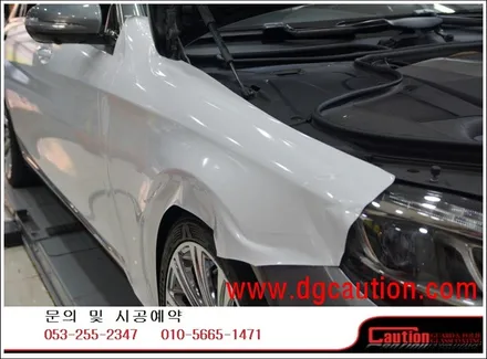 벤츠 S350 전체 골드펄 화이트 시공입니다.  #ppf #대구PPF #랩핑 #대구랩핑 #카스킨 #대구카스킨 / 대구 수성구 황금동