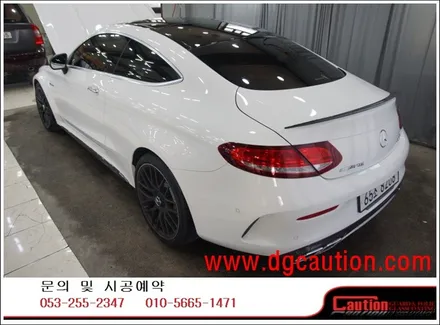 벤츠 C63AMG 루프 탑폴리에 및 라이트 PPF 시공입니다.  #ppf #대구PPF #랩핑 #대구랩핑 #카스킨 #대구카스킨 / 대구 수성구 황금동