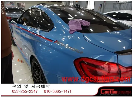 BMW M4 M퍼포먼스 데칼 시공입니다. / 대구 수성구 황금동