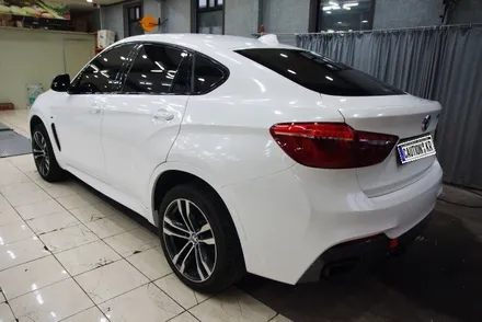 BMW X6 M50D KPMF 스타라이트골드 전체랩핑시공 <대구랩핑><대구PPF> / 대구 수성구 황금동