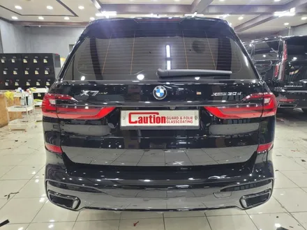 BMW X7 고광택블랙 전체랩핑시공 <대구랩핑><대구PPF> / 대구 수성구 황금동