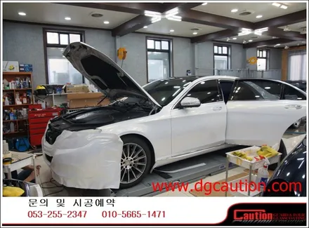 벤츠S350 화이트골드펄 전체시공입니다.[대구랩핑][대구PPF][벤츠랩핑][화이트랩핑] / 대구 수성구 황금동
