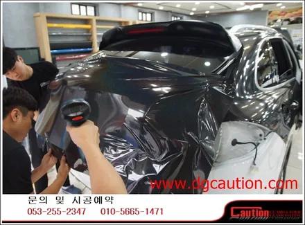 포르쉐카이엔디젤 전체랩핑 입니다.[대구랩핑][포르쉐랩핑][대구카스킨][유광블랙랩핑] / 대구 수성구 황금동