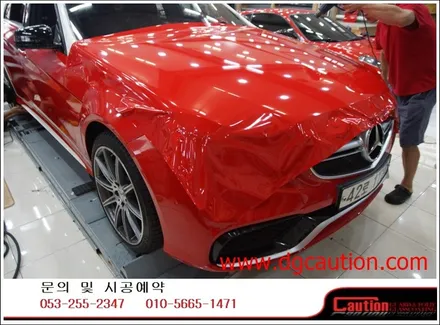 대구벤츠 E63AMG 전체유광레드랩핑입니다.[대구랩핑][벤츠랩핑][대구PPF][대구자동차랩핑] / 대구 수성구 황금동