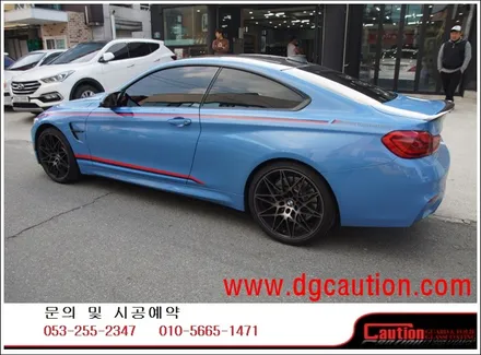 BMW M4 M퍼포먼스 데칼 시공입니다. / 대구 수성구 황금동