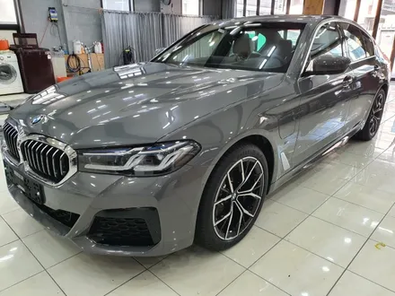 BMW 530e 저황변PPF STEP2패키지 시공<대구PPF><대구랩핑> / 대구 수성구 황금동