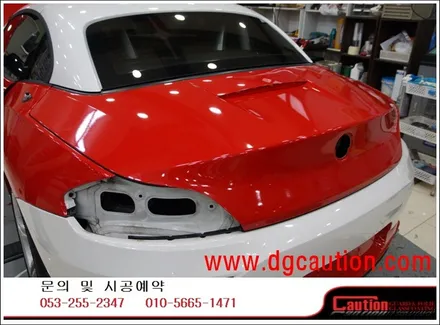 BMW Z4 전체 카마인레드 시공입니다. #대구랩핑 #대구PPF #대구카스킨 / 대구 수성구 황금동