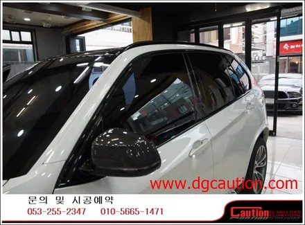 BMW X5 루프스킨/크롬몰딩/루프렉 탑폴리에 시공입니다.[대구랩핑][BMW랩핑][루프스킨][대구PPF] / 대구 수성구 황금동