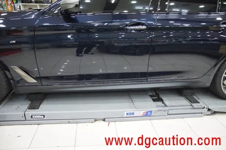 BMW M550D 본넷PPF 및 생활보호 B 사이드 M 퍼포먼스 데칼 작업 대구PPF 대구랩핑 / 대구 수성구 황금동