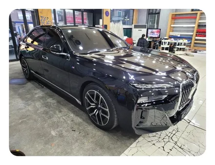 BMW 740i 측면 몰딩 크롬죽이기 시공<대구랩핑><대구PPF> / 대구 수성구 황금동
