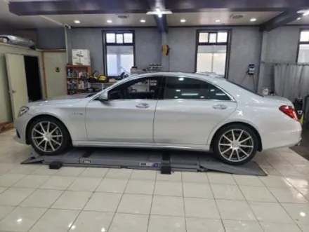 벤츠 S63AMG 블랙유광 전체랩핑 시공 <대구랩핑><대구PPF> / 대구 수성구 황금동