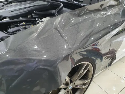 BMW M550d 탑폴리에 다크그레이 전체랩핑시공<대구PPF><대구랩핑> / 대구 수성구 황금동