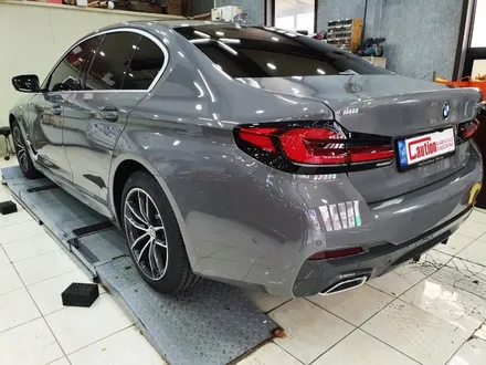 BMW 520i 저황변PPF STEP2패키지+코션글라실코팅 시공<대구PPF><대구랩핑> / 대구 수성구 황금동