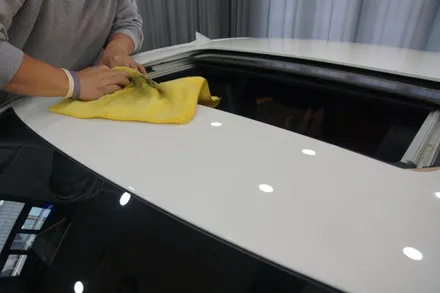 BENZ E220 탑폴리에 루프스킨 시공<대구랩핑><대구PPF> / 대구 수성구 황금동