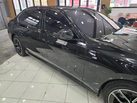 BMW 740D 전체 크롬죽이기 시공<대구랩핑><대구PPF> / 대구 수성구 황금동