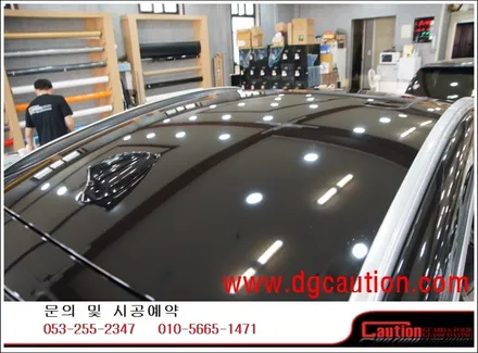 대구BMW X6 루프스킨/크롬몰딩랩핑시공입니다.[대구랩핑][대구PPF][BMW랩핑][크롬죽이기] / 대구 수성구 황금동